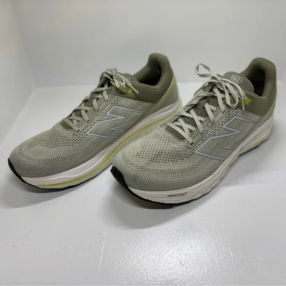 Men’s New Balance Fresh Foam 860 Olive Running Shoes Size 15 - Picture 2 of 12